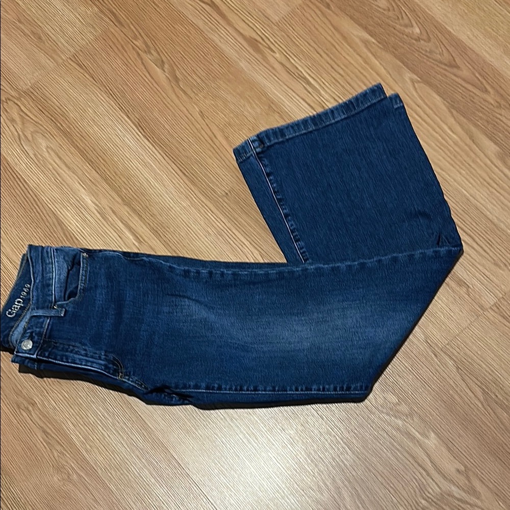 GAP 1969 Women’s Dark Blue Authentic Flare Jeans
